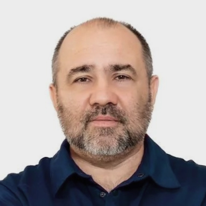 Врач Квашов Вячеслав Юрьевич